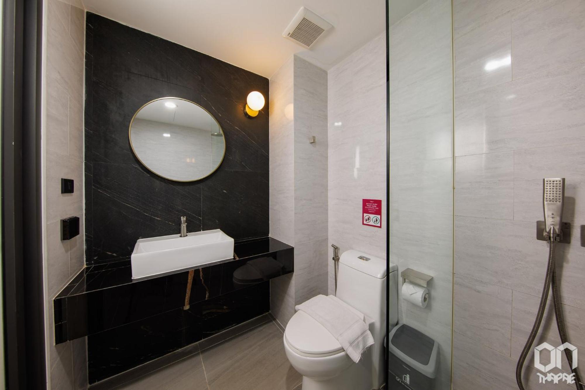 On Thapae Gate Chiangmai Otel Chiang Mai Dış mekan fotoğraf