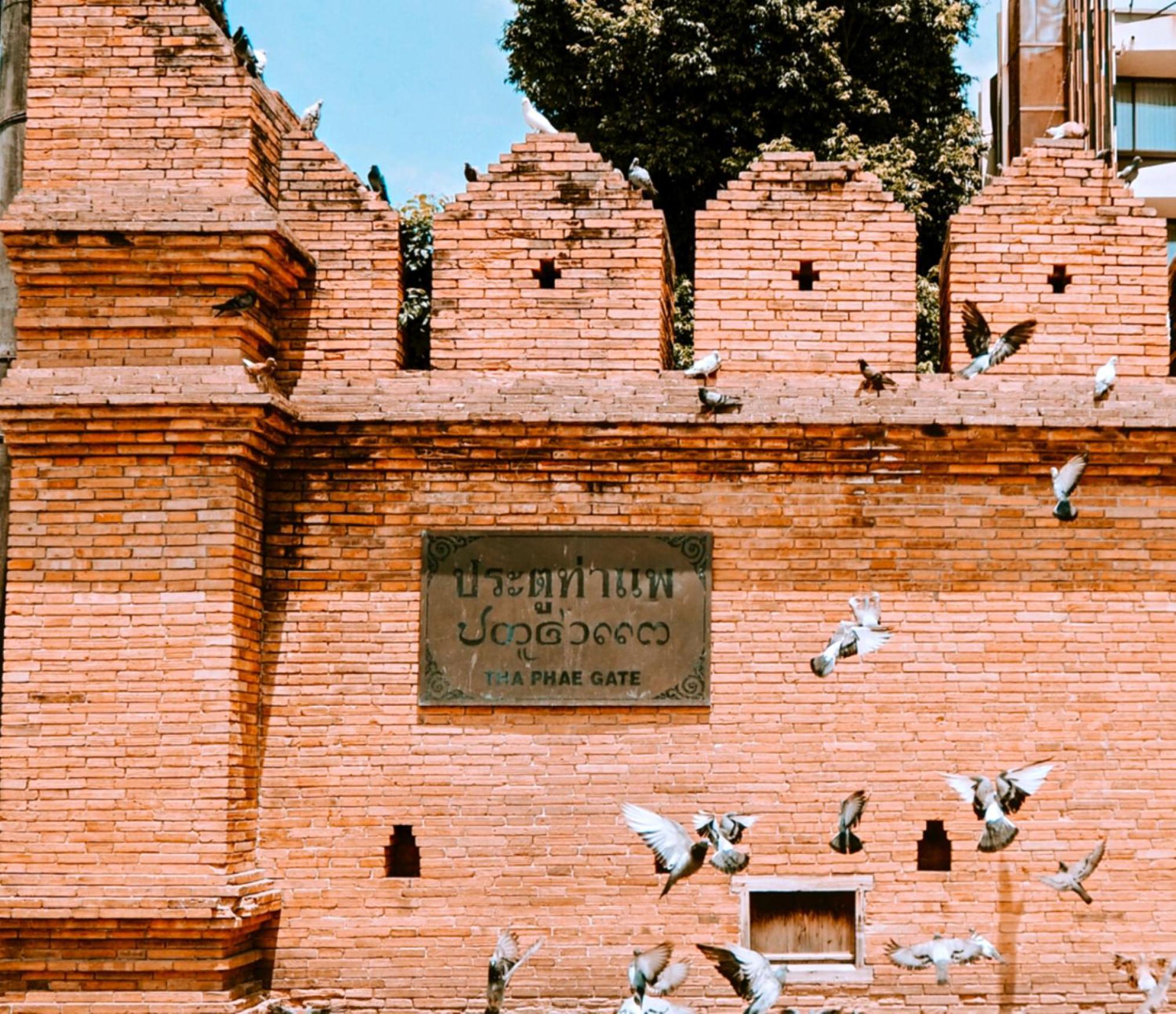On Thapae Gate Chiangmai Otel Chiang Mai Dış mekan fotoğraf